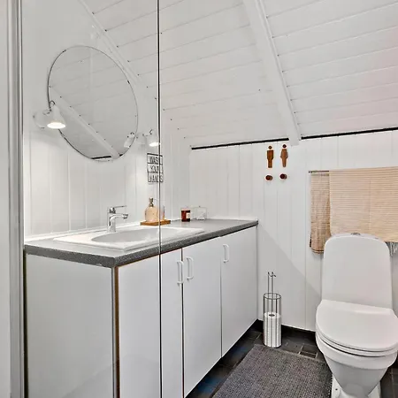 3 Bedroom Beautiful In Toftlund Holiday home