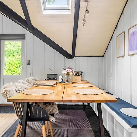 Semesterbostad 3 Bedroom Beautiful In Toftlund