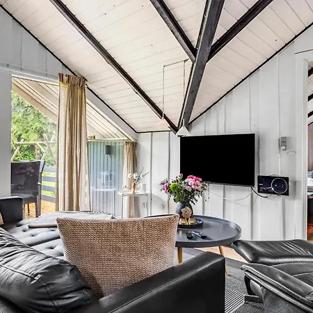 3 Bedroom Beautiful In Toftlund *